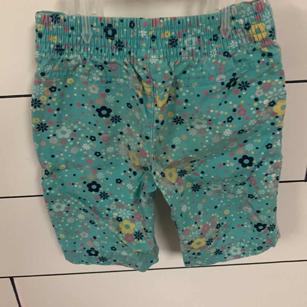 Shorts - Picture 2 of 2